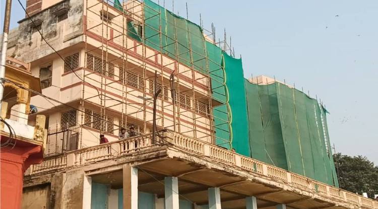 तो क्या गंगा किनारे मिलेगी अब सबको निर्माण की छूट ?