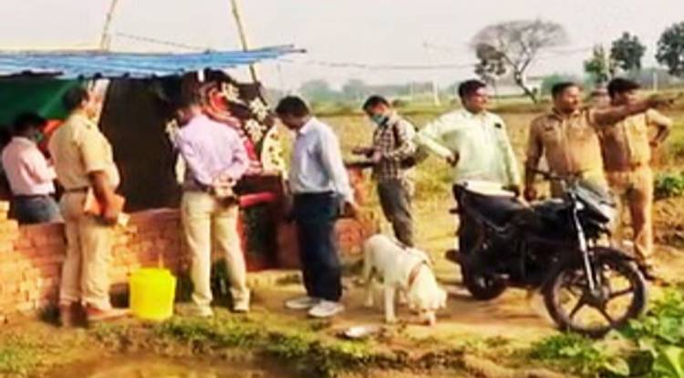 वाराणसी में पति ने पत्नी को पीट-पीटकर उतारा माैत के घाट, गिरफ्तार 
