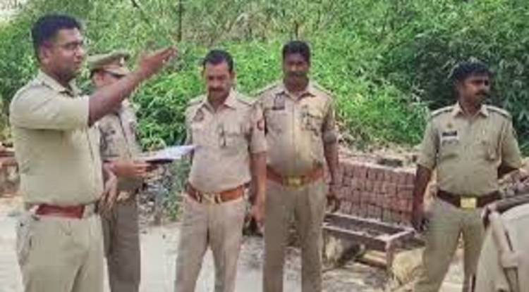 दामाद की जान बचाने के लिए आगे आयी सास; गोली लगने से मौत