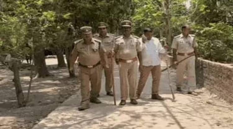 वाराणसी : चौथे दिन भी तेंदुए का नहीं चल सका पता, अभी भी गांव में दहशत का माहौल, ड्रोन और दूरबीन से तलाश जारी
