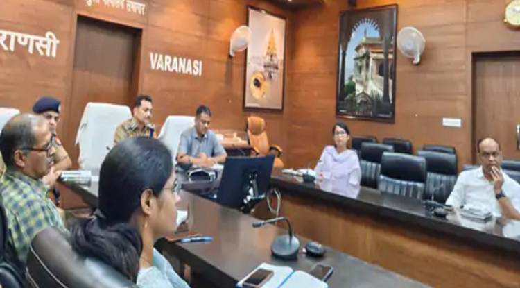वाराणसी दौरे से पहले प्रशासनिक तैयारियां तेज़, DGP-CS ने की समीक्षा