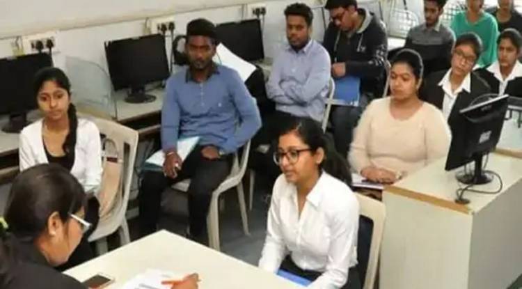 बीएचयू में प्लेसमेंट ग्राफ सुधारने की पहल: सॉफ्ट स्किल ट्रेनिंग और इंटर्नशिप से बढ़ेगा छात्रों का भविष्य