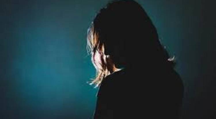 वाराणसी में टीसी लेने गई छात्रा लापता, घरवालों ने तीन लड़कों पर दर्ज कराई FIR