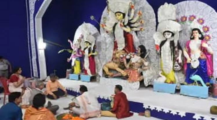 काशी पुराधिपति की नगरी में मां जगदंबा का उत्सव