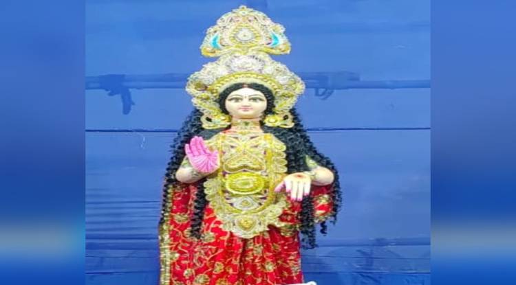 बंग समाज के पंडालों में हुई कोजागरी पूजा