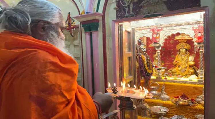 काशी में संपन्न हुआ अन्नकूट महोत्सव: मां अन्नपूर्णा के स्वर्णमयी विग्रह के दर्शन का दुर्लभ अवसर, 11 लाख श्रद्धालुओं ने लिया आशीर्वाद