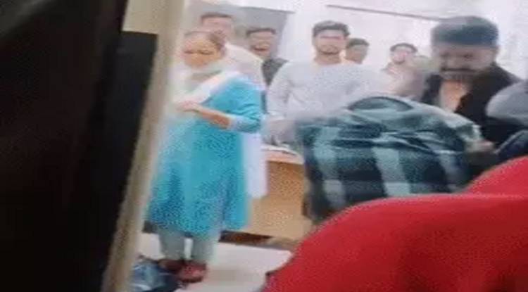 BHU के सर सुन्दरलाल अस्पताल में मारपीट: छात्र और सुरक्षा गार्ड में हुई झड़प, पुलिस ने किया काबू