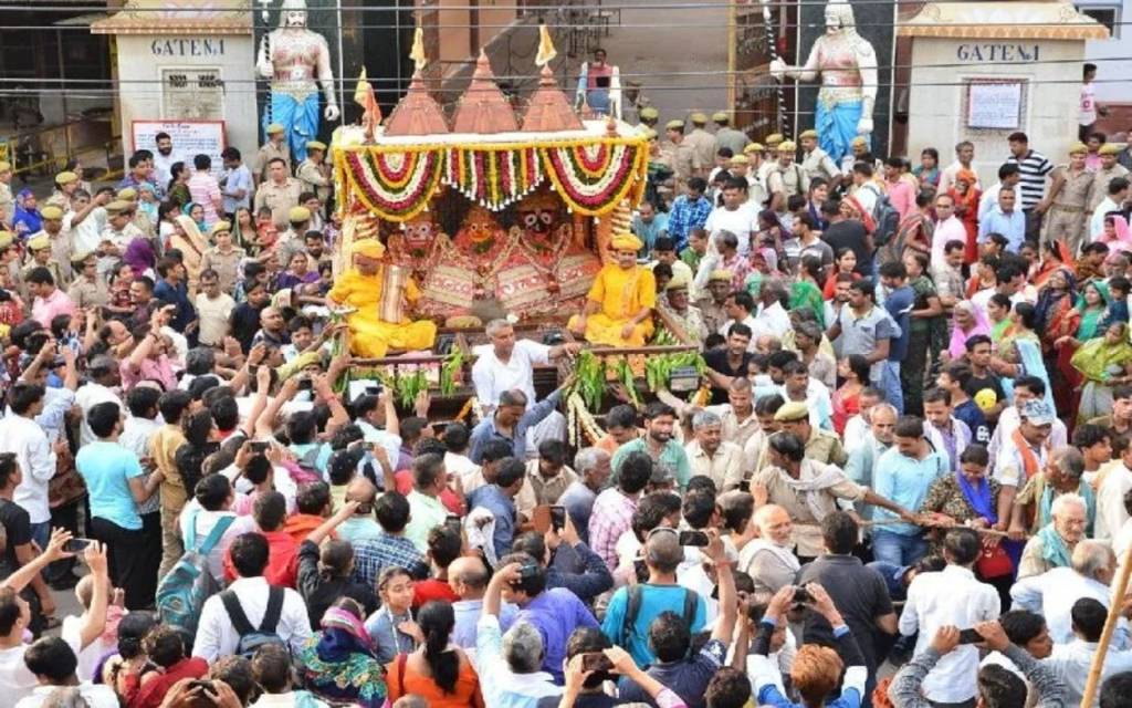 Jagannath Rath Yatra 2022: दो साल बाद भगवान जगन्नाथ दिए भक्तों को दर्शन, जय जगन्नाथ के उद्घोष से गूंज उठी काशी 