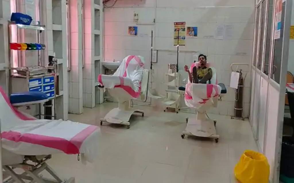VARANASI : दीनदयाल उपाध्याय चिकित्सालय 'एनक्वास सर्टिफाइड', स्वास्थ्य विभाग में ख़ुशी की लहार 