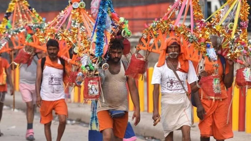 Kanwar Yatra 2024:  आखिर कैसे हुई थी कांवड़ यात्रा की शुरूआत, आखिर कहां जाते हैं जलाभिषेक के लिए शिवभक्त