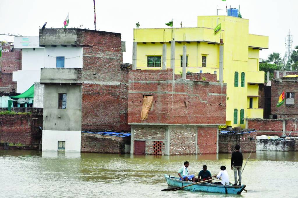 घटता जलस्तर बढ़ा रही दुश्वारियां