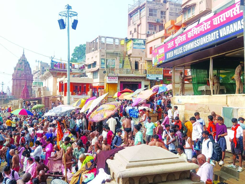 श्रद्धा का श्राद्ध लेकर विदा हुए पितृ 