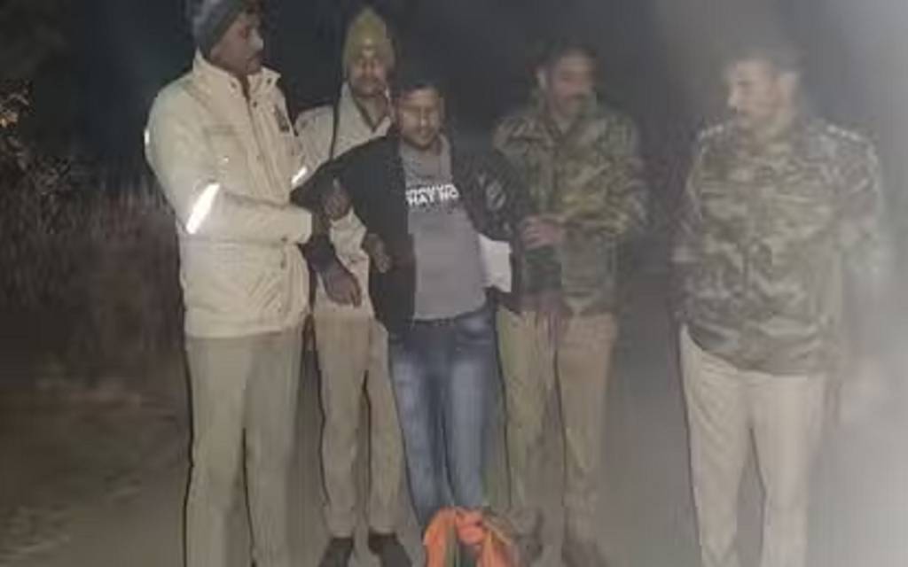 पुलिस मुठभेड़ में दबोचा गया 25 हजार का इनामी बदमाश