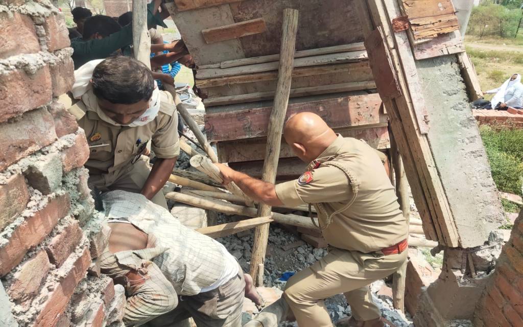 आखिर कितनी मौतों के बाद वीडीए मानेगा अपनी गलती?