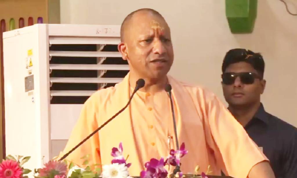 आतंकवाद ही बनेगा पाकिस्तान के अंत का कारण, हमारी सेना ने 24 के बदले 124 आतंकवादियों को मारा: सीएम योगी
