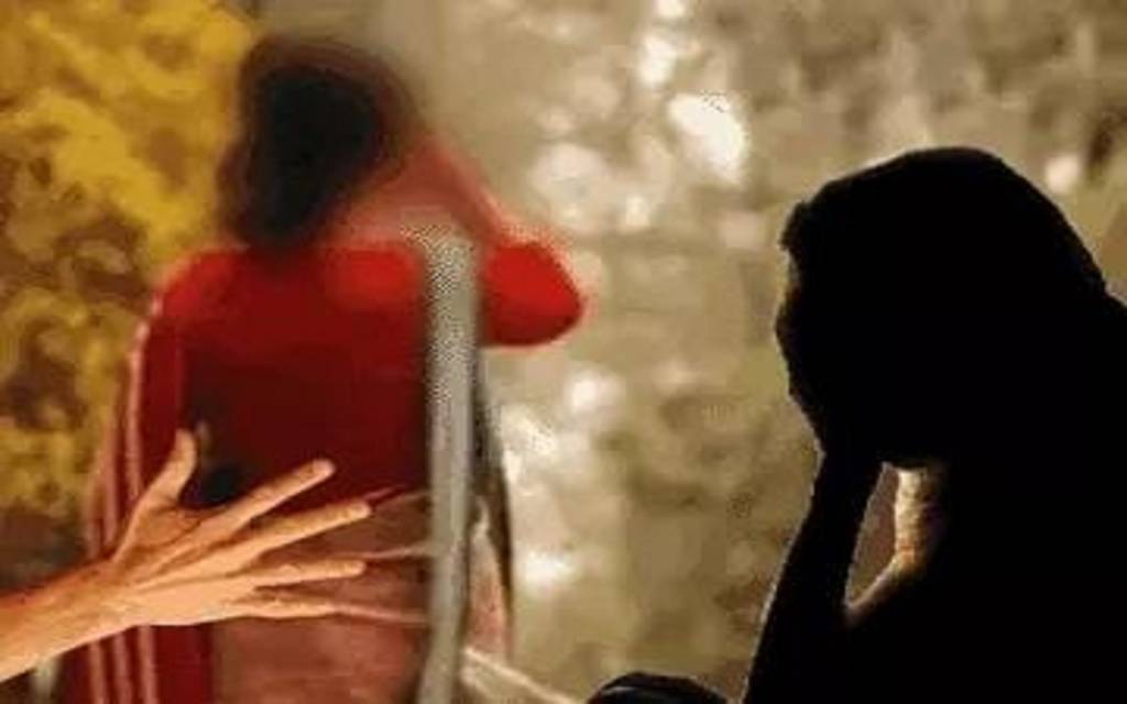 डीन की करतूतों से शर्मशार हुआ विद्या का मंदिर
