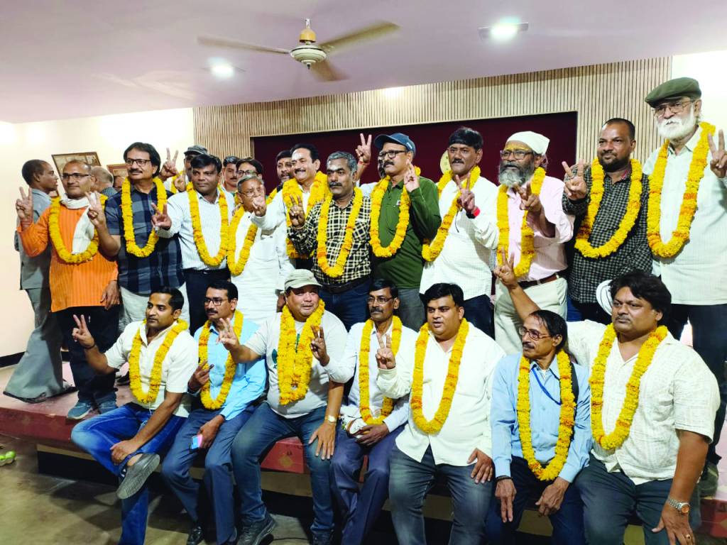 अरुण के सिर सजा अध्यक्ष का ताज, जितेन्द्र महामंत्री, जयप्रकाश कोषाध्यक्ष