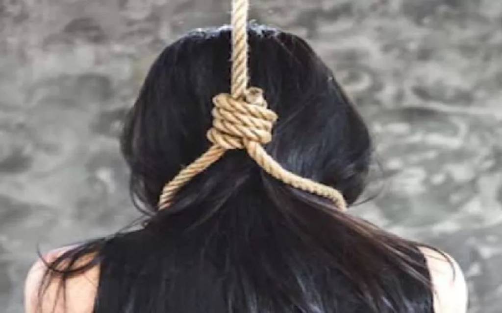 वाराणसी में शादी के तीन महीने बाद विवाहिता ने मौत को लगाया गले, कमरे में फंदे से लटककर दी जान