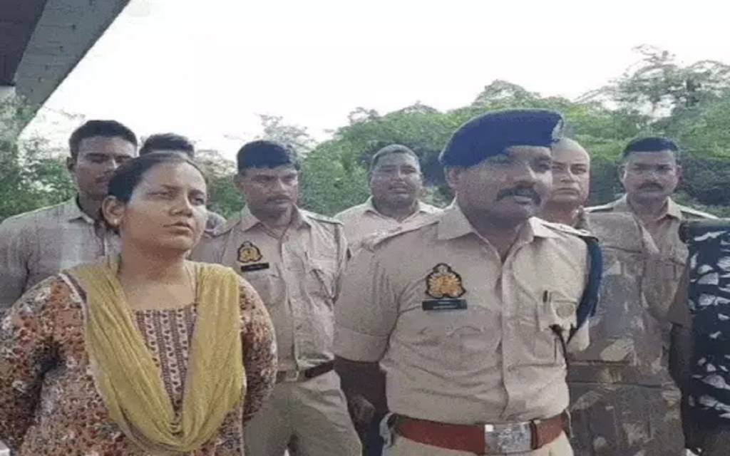 वाराणसी में पशु तस्कर पुलिस मुठभेड़ में गिरफ्तार, पुलिस पर चलाई थी गोली; टीम ने घेर कर दबोचा