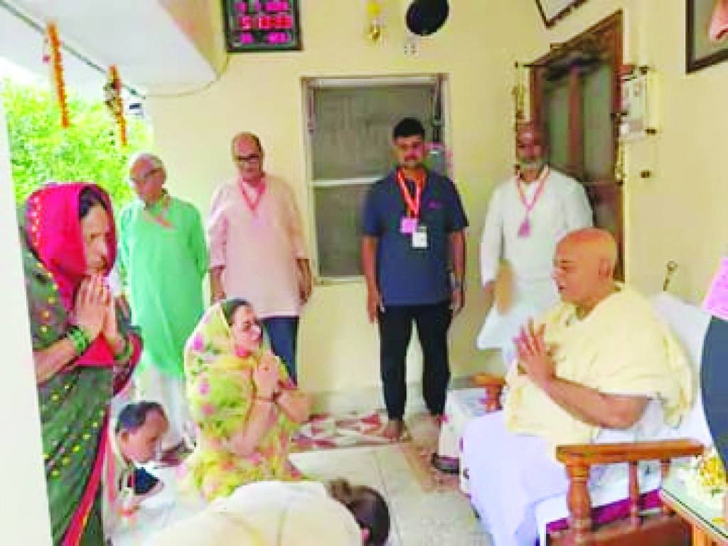 धर्म में आडंबर का कोई स्थान नहीं : गुरुपद संभव राम