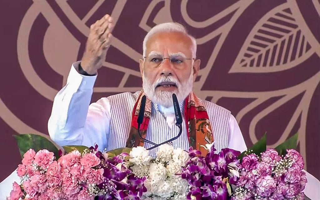 अगले महीने काशी आ सकते हैं पीएम मोदी, जनसभा स्थल की तलाश शुरू