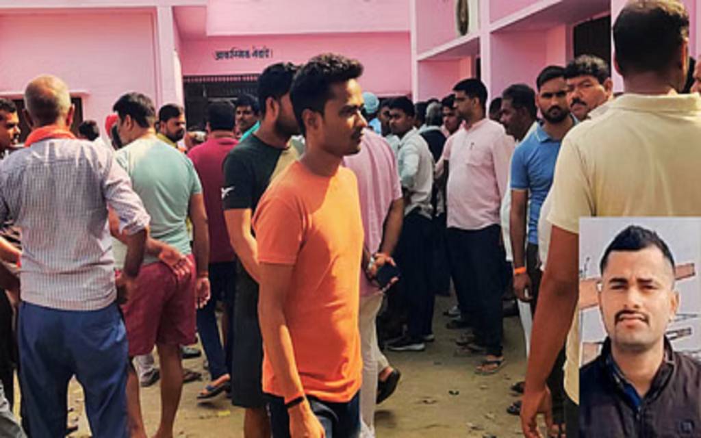  आजमगढ़ में शादीशुदा प्रेमिका से मिलने गए PWD के क्लर्क की मौत, परिजनों ने जताई हत्या की आशंका