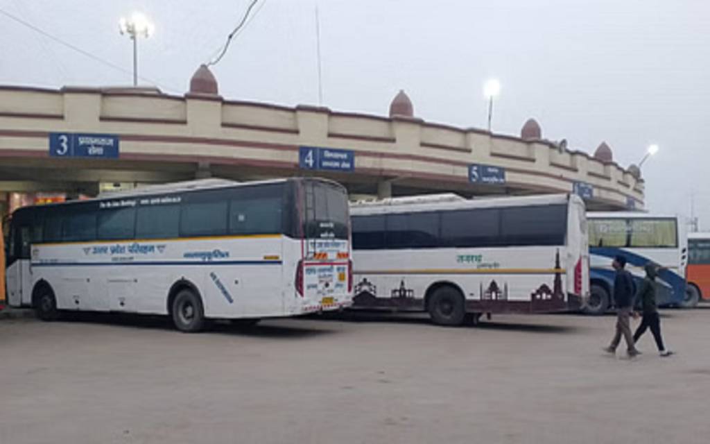 वाराणसी से गया के लिए विशेष बस सेवा शुरू, श्रद्धालुओं को मिलेगी सुविधा