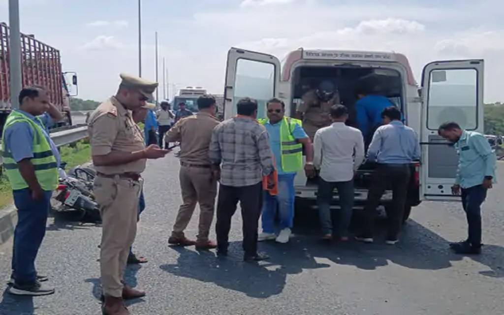 वाराणसी: डाफी बाईपास पर सड़क हादसे में रिटायर्ड आर्मी जवान की मौत, भतीजा गंभीर