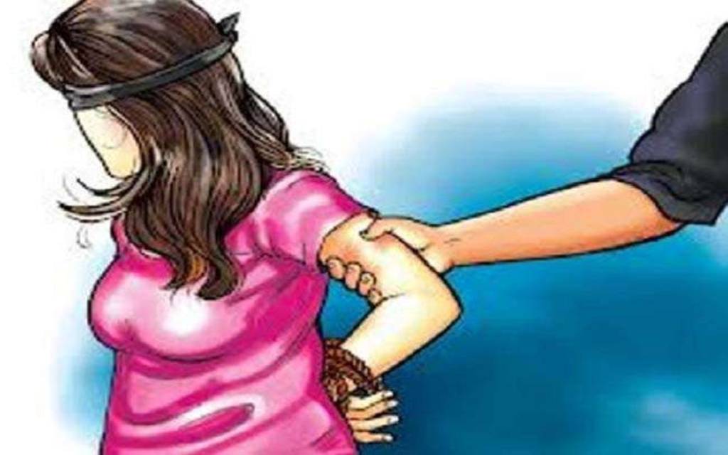 वाराणसी में नाबालिग लड़की का अपहरण, FIR के बाद पुलिस ने शुरू की छापेमारी