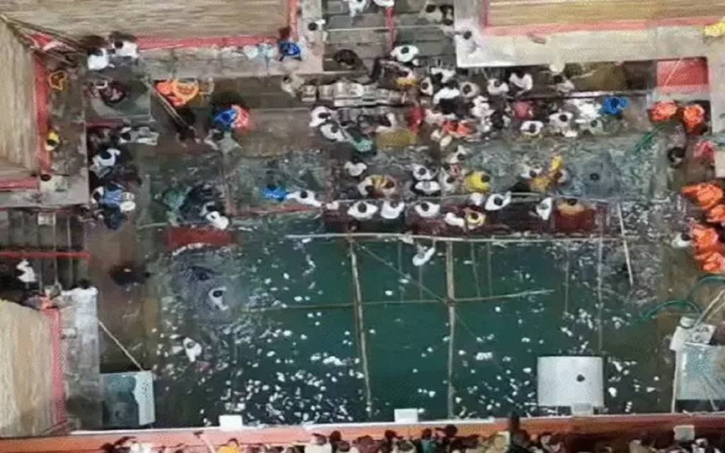 संतान प्राप्ति के लिए देश-विदेश से लोलार्क कुंड स्नान करने पहुंचे श्रद्धालु, 5 किमी लंबी कतार, आस्था और विश्वास से सराबोर दिखी काशी