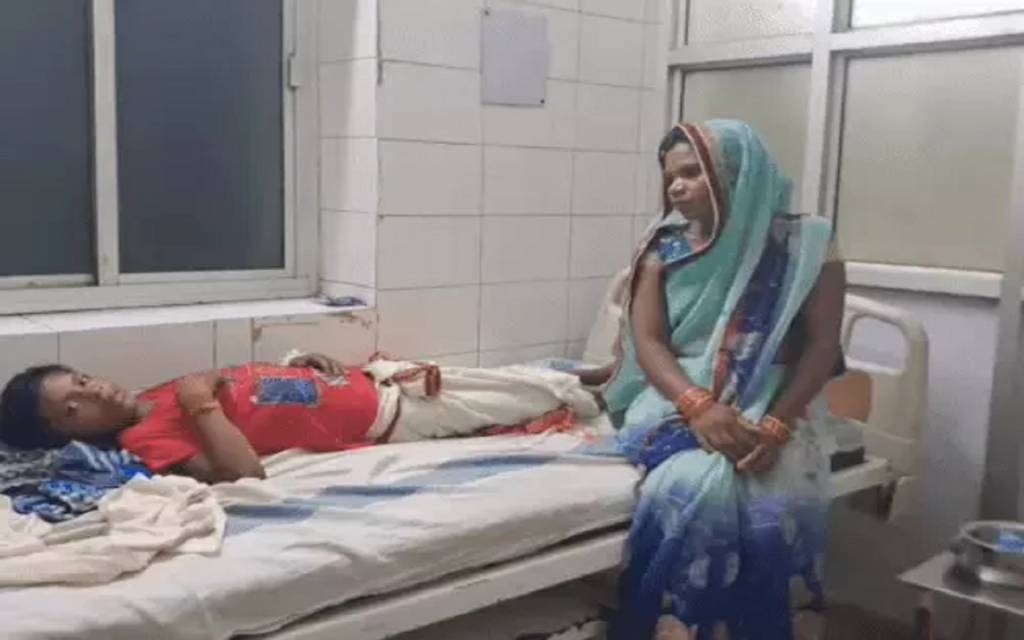 वाराणसी: स्कूल में रसोइये ने कक्षा-4 के छात्र पर डाला गरम मांड, 20% जला