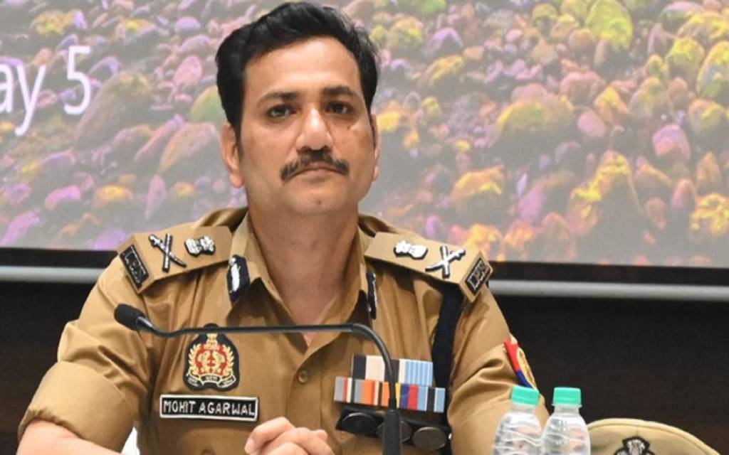थानेदारों को चेतावनी : महिला सुरक्षा में शत प्रतिशत योगदान दें, वरना कुर्सी छोड़नी होगी