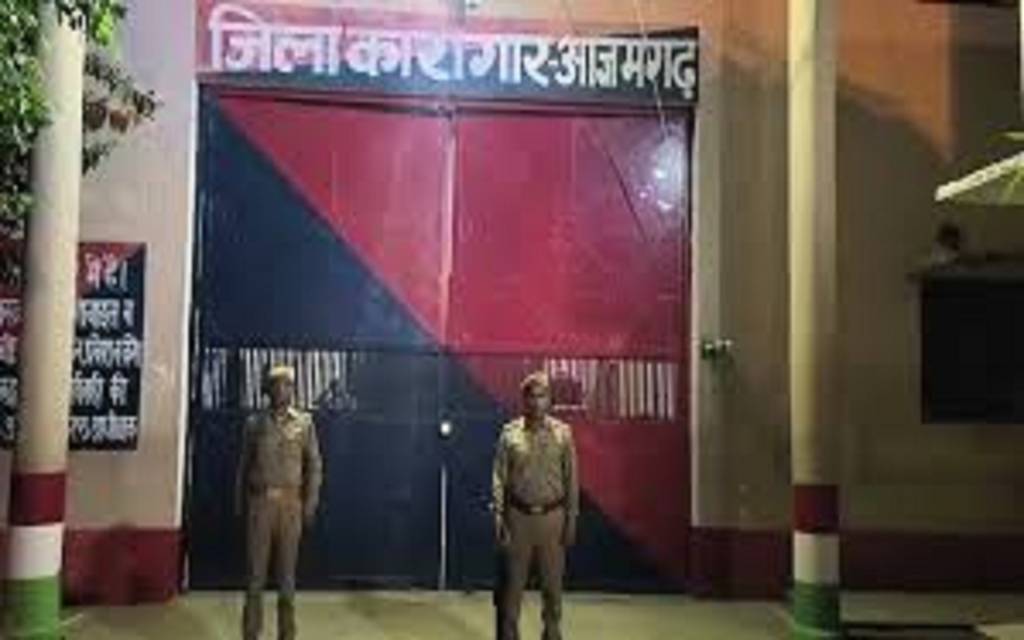 जेल की चेकबुक गायब कर रिहा बंदी ने उड़ा दिए 30 लाख रुपये, खुलासा होने पर मचा हड़कंप