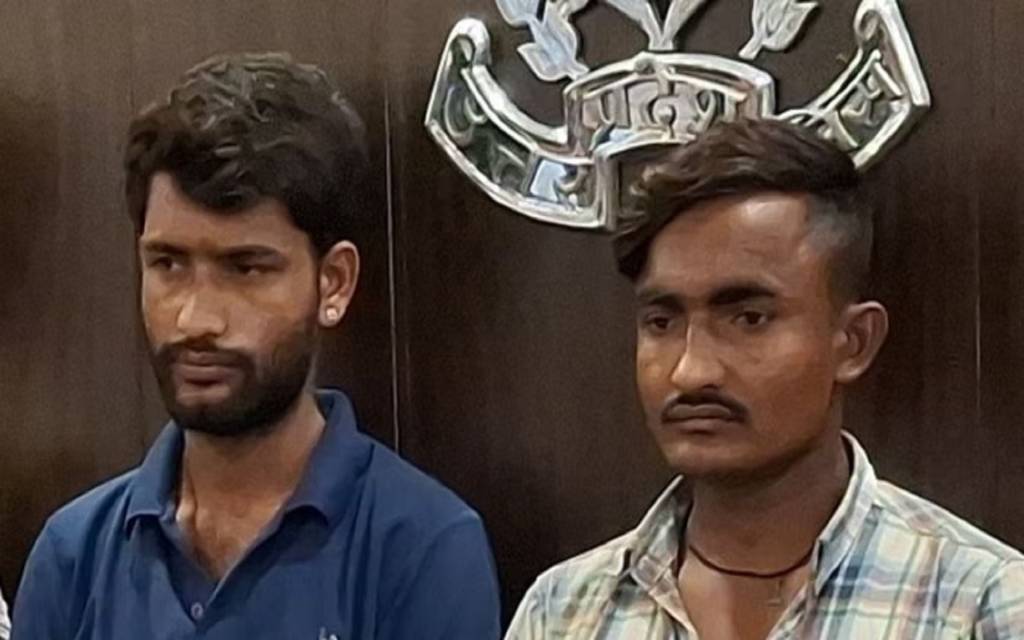 आजमगढ़ में एक करोड़ की अवैध विदेशी शराब बरामद, दो तस्कर गिरफ्तार