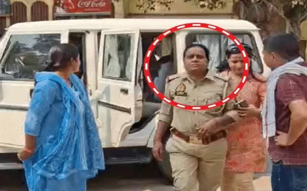 वाराणसी में एंटी करप्शन टीम की बड़ी कार्रवाई, महिला थाना प्रभारी रिश्वत लेते रंगेहाथ गिरफ्तार