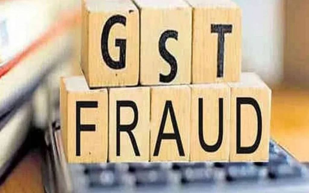 देशभर में फैला टैक्स फ्रॉड नेटवर्क: लखनऊ- मुजफ्फरनगर गैंग ने 144 फर्जी कंपनियों से उड़ाए 400 करोड़