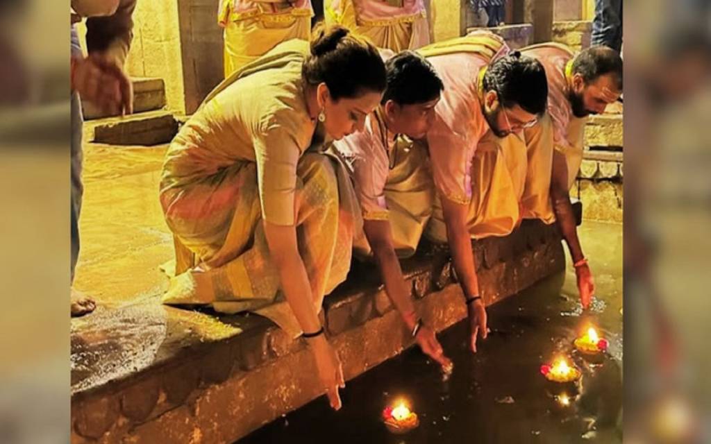 कंगना रनौत का काशी दौरा: बाबा विश्वनाथ के दरबार किया पूजा, गंगा तट पर दीपदान कर धर्मेंद्र को दी श्रद्धांजलि