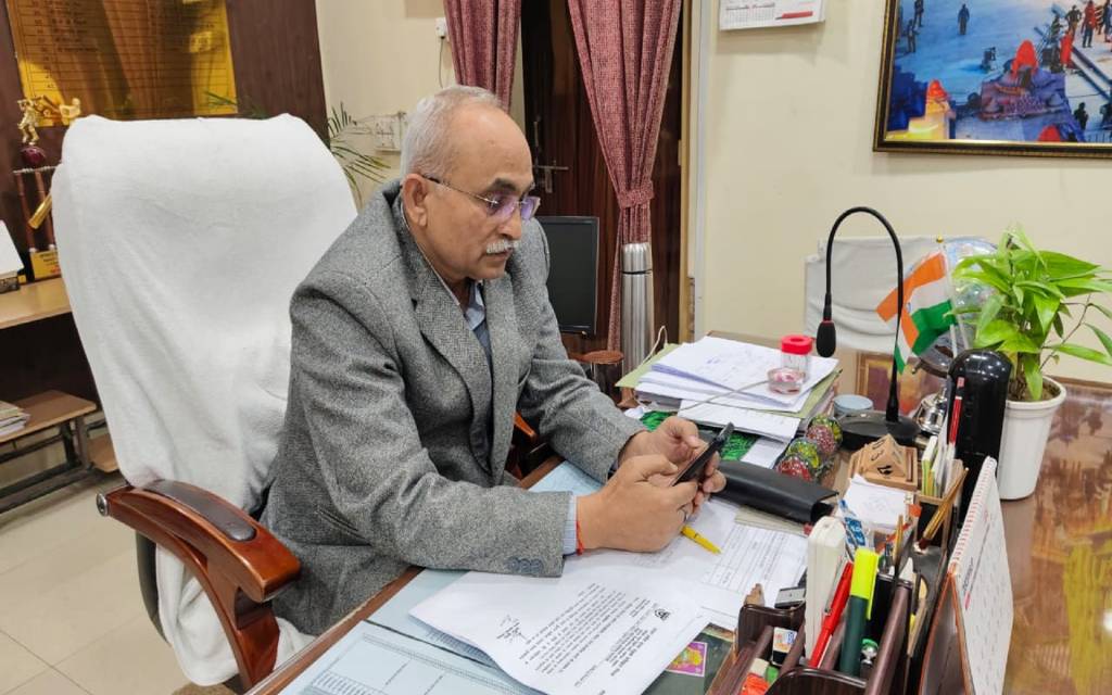 वाराणसी में काशी दर्शन बस सेवा शुरू: प्रमुख धार्मिक स्थलों का कराएगी भ्रमण, ऑनलाइन बुकिंग शुरू