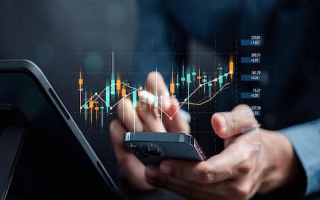 शेयर ट्रेडिंग में मुनाफे का लालच देकर युवक से 54 लाख की ठगी