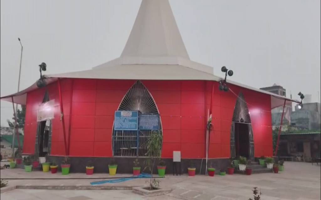 वाराणसी : 500 वर्षों बाद संवरा संत कबीर का प्राकट्य स्थल, गुलाबी पत्थरों से हुआ भव्य निर्माण, पीएम मोदी करेंगे उद्घाटन