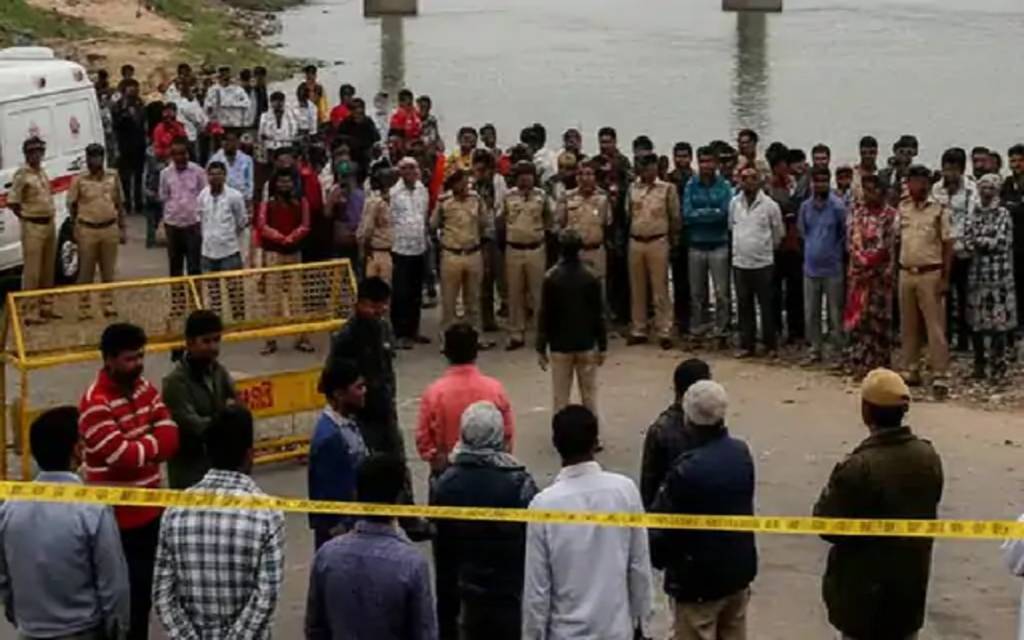 अयोध्या में SBI ब्रांच मैनेजर ने सरयू में कूदकर दी जान, पत्नी को भेजी थी आखिरी लोकेशन