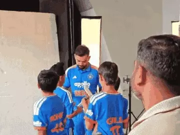 पंचकूला का नन्हा विराट कोहली बना सोशल मीडिया का स्टार, वड़ोदरा में हुई खास मुलाकात