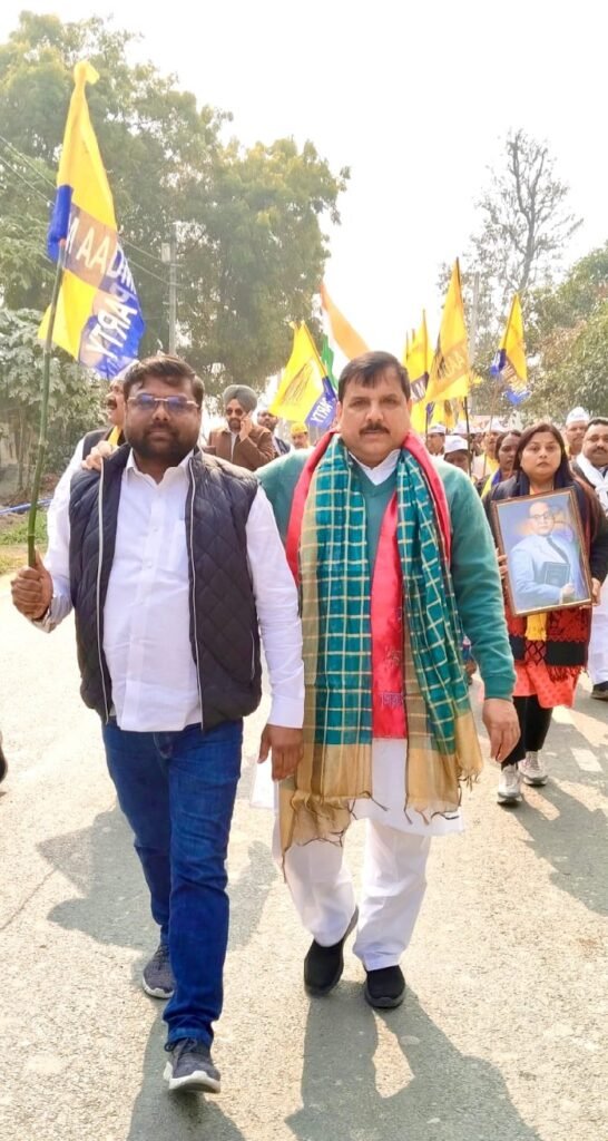 ‘रोज़गार दो, नहीं तो 10,000 दो’, संजय सिंह की पदयात्रा ने सरकार को घेरा