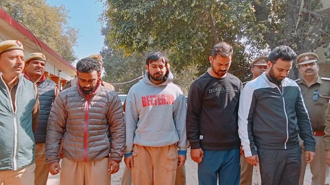 मिर्जापुर में जिम की आड़ में ब्लैकमेलिंग और कथित धर्म परिवर्तन का खेल उजागर, चार आरोपी गिरफ्तार