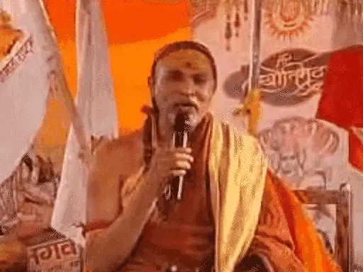 गाय को राज्यमाता का दर्जा दो, बीफ निर्यात रोको- शंकराचार्य का यूपी सरकार को 40 दिन का अल्टीमेटम