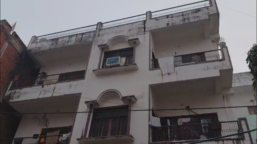 वाराणसी में सेक्स रैकेट का भंडाफोड़, चार युवतियाँ व एक युवक गिरफ्तार