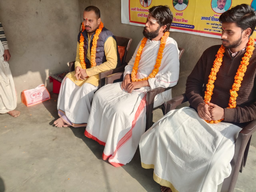 आदि विश्वेश्वर वेद पाठशाला में निःशुल्क पौरोहित्य प्रशिक्षण शिविर का शुभारंभ