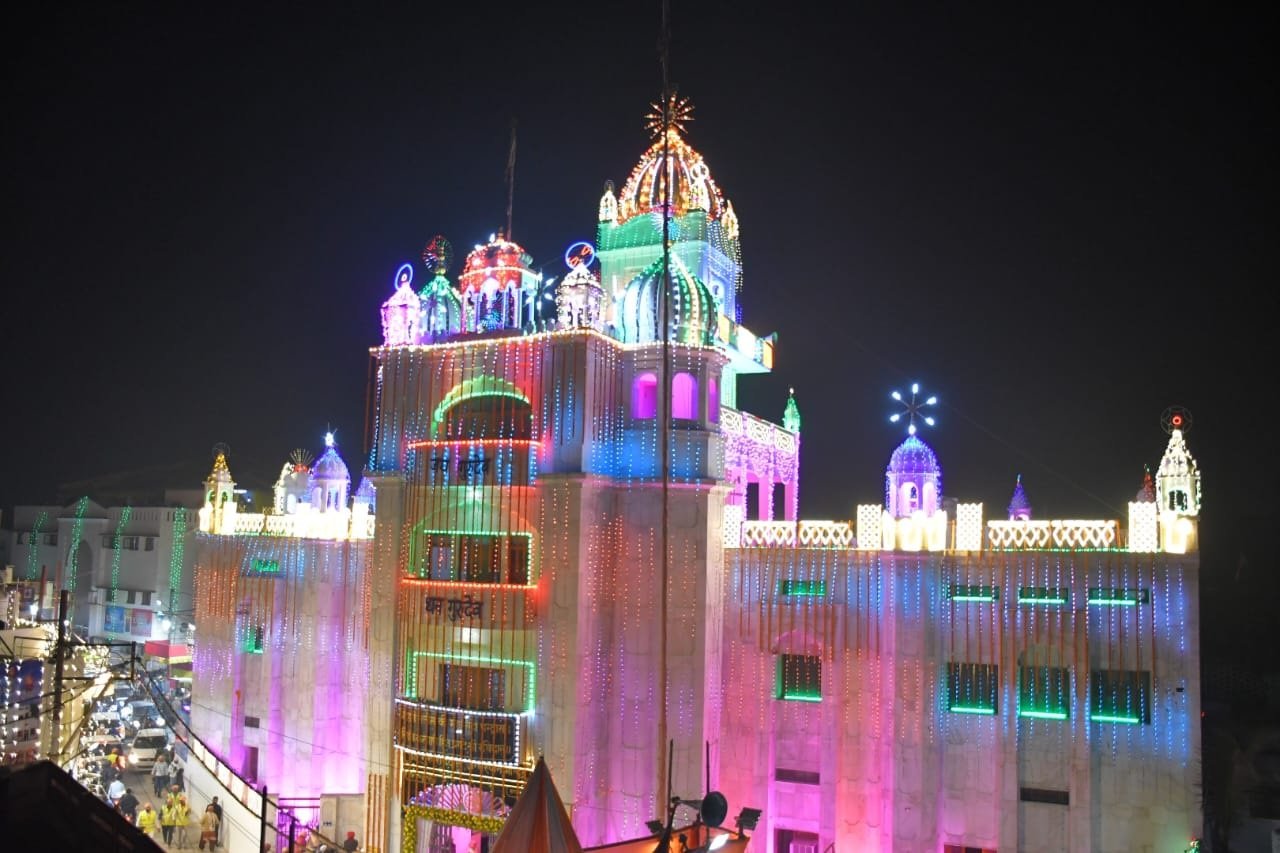 मिनी पंजाब में तब्दील हुआ काशी का सीरगोवर्धन