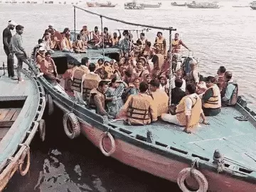 वाराणसी में गंगा पर सख्ती: बिना लाइफ जैकेट और ओवरलोड नावों पर 20 से ज्यादा FIR, 24 नावें सीज