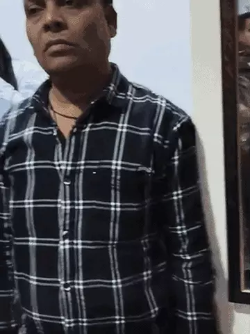 वाराणसी के लंका में गेस्ट हाउस पर पुलिस की बड़ी कार्रवाई, बंद कमरों से खुला अवैध नेटवर्क; 7 के खिलाफ केस दर्ज